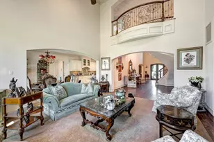 725 Blalock Rd, Houston, TX 77024 - Photo 5