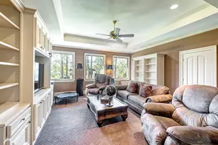 725 Blalock Rd, Houston, TX 77024 - Photo 15