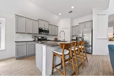 19115 Falkenstein Castle Way, Cypress, TX 77433 - Photo 9