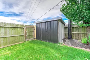 13238 Aspen Bough Cir, Houston, TX 77065 - Photo 35