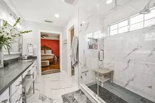 1430 W 24th St, Houston, TX 77008 - Photo 3