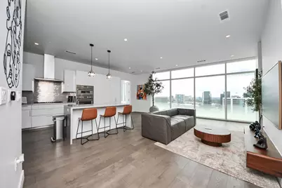4521 San Felipe Street #1904, Houston, TX 77027 - Photo 3
