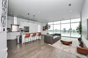 4521 San Felipe St, Houston, TX 77027 - Photo 3