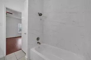 6000 Reims Rd, Houston, TX 77036 - Photo 21