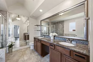 10702 Clearview Villa Pl, Houston, TX 77025 - Photo 11