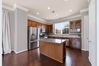 10702 Clearview Villa Place, Houston, TX 77025 - Photo 3