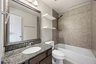 10702 Clearview Villa Pl, Houston, TX 77025 - Photo 13