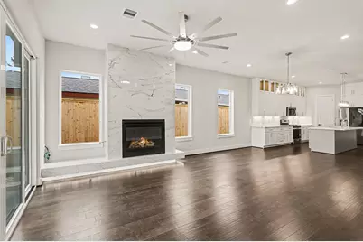 111 E 33 Street #B, Houston, TX 77018 - Photo 5