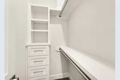 111 E 33 Street #B, Houston, TX 77018 - Photo 25