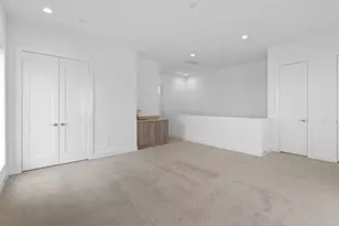 5915 E Post Oak Ln, Houston, TX 77055 - Photo 35