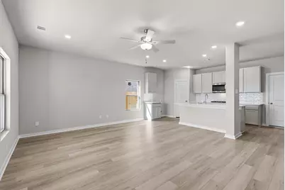 3552 Atlas Point Lane, Angleton, TX 77515 - Photo 11