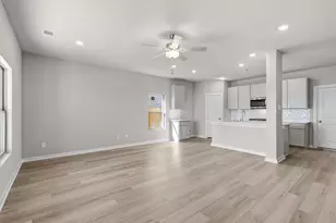 3552 Atlas Pt Ln, Angleton, TX 77515 - Photo 11