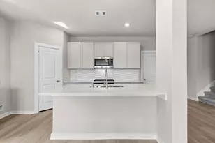 3552 Atlas Pt Ln, Angleton, TX 77515 - Photo 3