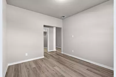 3552 Atlas Point Lane, Angleton, TX 77515 - Photo 15