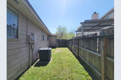 10059 Emerald Creek Drive, Houston, TX 77070 - Photo 39