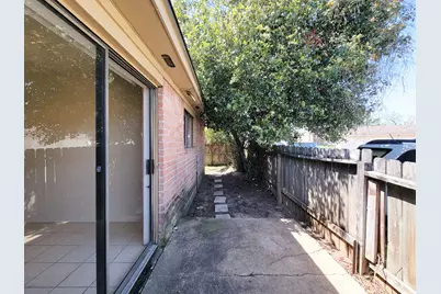 10059 Emerald Creek Drive, Houston, TX 77070 - Photo 37