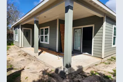 213 Adoue Avenue, Baytown, TX 77520 - Photo 31