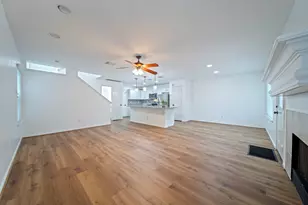 123 N Villa Oaks Dr, The Woodlands, TX 77382 - Photo 5