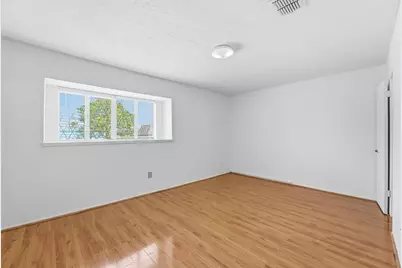 12447 Sharpview Drive #2447, Houston, TX 77072 - Photo 9