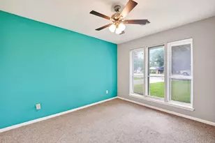 12730 Eastbrook Dr, Houston, TX 77013 - Photo 11