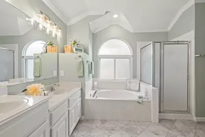4307 Reynor Creek Court, Sugar Land, TX 77479 - Photo 25