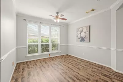 4307 Reynor Creek Court, Sugar Land, TX 77479 - Photo 7