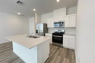 923 Moon Drop Ln, North Houston, TX 77090 - Photo 9