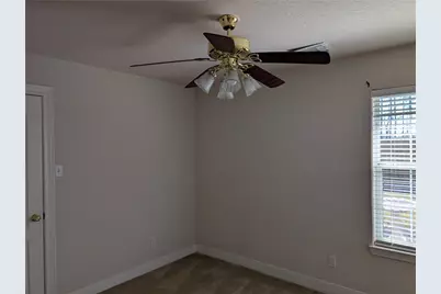 1915 Running Bear Trail, Crosby, TX 77532 - Photo 11