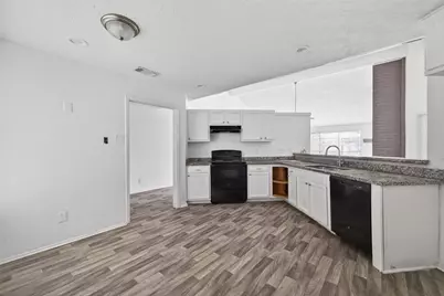 8203 Lone Quail Drive, Houston, TX 77489 - Photo 17