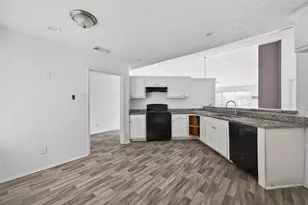 8203 Lone Quail Dr, Houston, TX 77489 - Photo 17