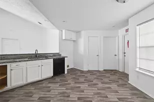 8203 Lone Quail Dr, Houston, TX 77489 - Photo 13