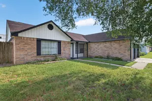 8203 Lone Quail Dr, Houston, TX 77489 - Photo 3