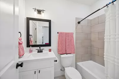 1408 W 21st Street #C, Houston, TX 77008 - Photo 5