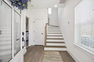 1408 W 21st St, Houston, TX 77008 - Photo 3