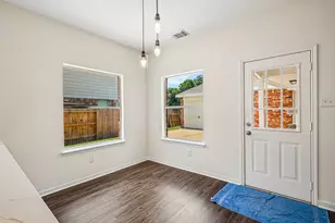 3114 Brannon Hill Ln, Sugar Land, TX 77479 - Photo 9