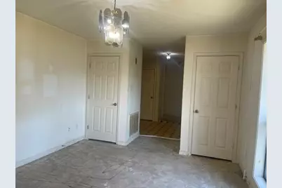 425 Margaret Street, El Campo, TX 77437 - Photo 9