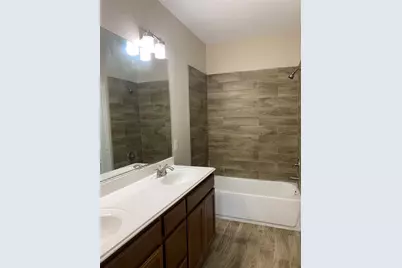 5329 Rue Street, Houston, TX 77033 - Photo 11