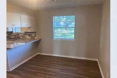 211 Scott Court, Brenham, TX 77833 - Photo 5