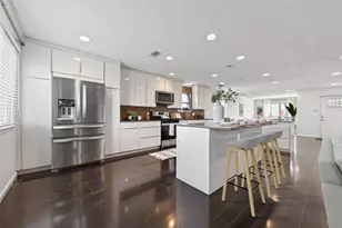 6502 River Bluff Dr, Houston, TX 77085 - Photo 7