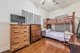 2012 31st St, Galveston, TX 77550 - Photo 17