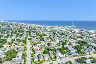 2012 31st St, Galveston, TX 77550 - Photo 3