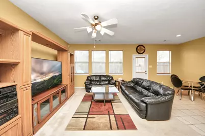 17267 Oakwood Chase Drive, Spring, TX 77379 - Photo 11