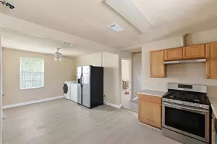 2411 Leffingwell St, Houston, TX 77026 - Photo 13