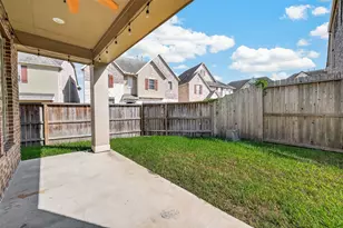 18303 Harmony Bluff Ln, Houston, TX 77094 - Photo 47