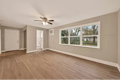 5833 Southlea Street, Houston, TX 77033 - Photo 21