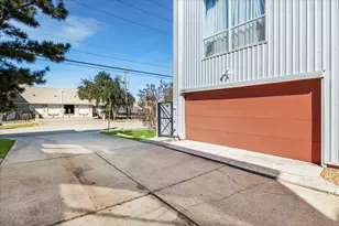 6943 Ardmore St, Houston, TX 77054 - Photo 19