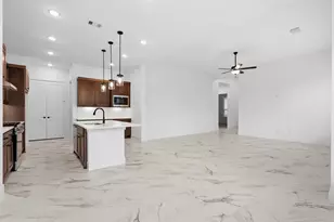 11803 Benes Dr, Mont Belvieu, TX 77523 - Photo 17