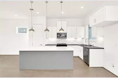 4623 Cochran Street, Houston, TX 77009 - Photo 9