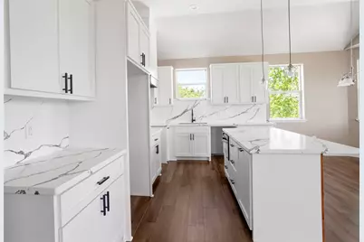 1226 9th St, San Leon, TX 77539 - Photo 11