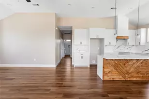 1226 9th St, San Leon, TX 77539 - Photo 7